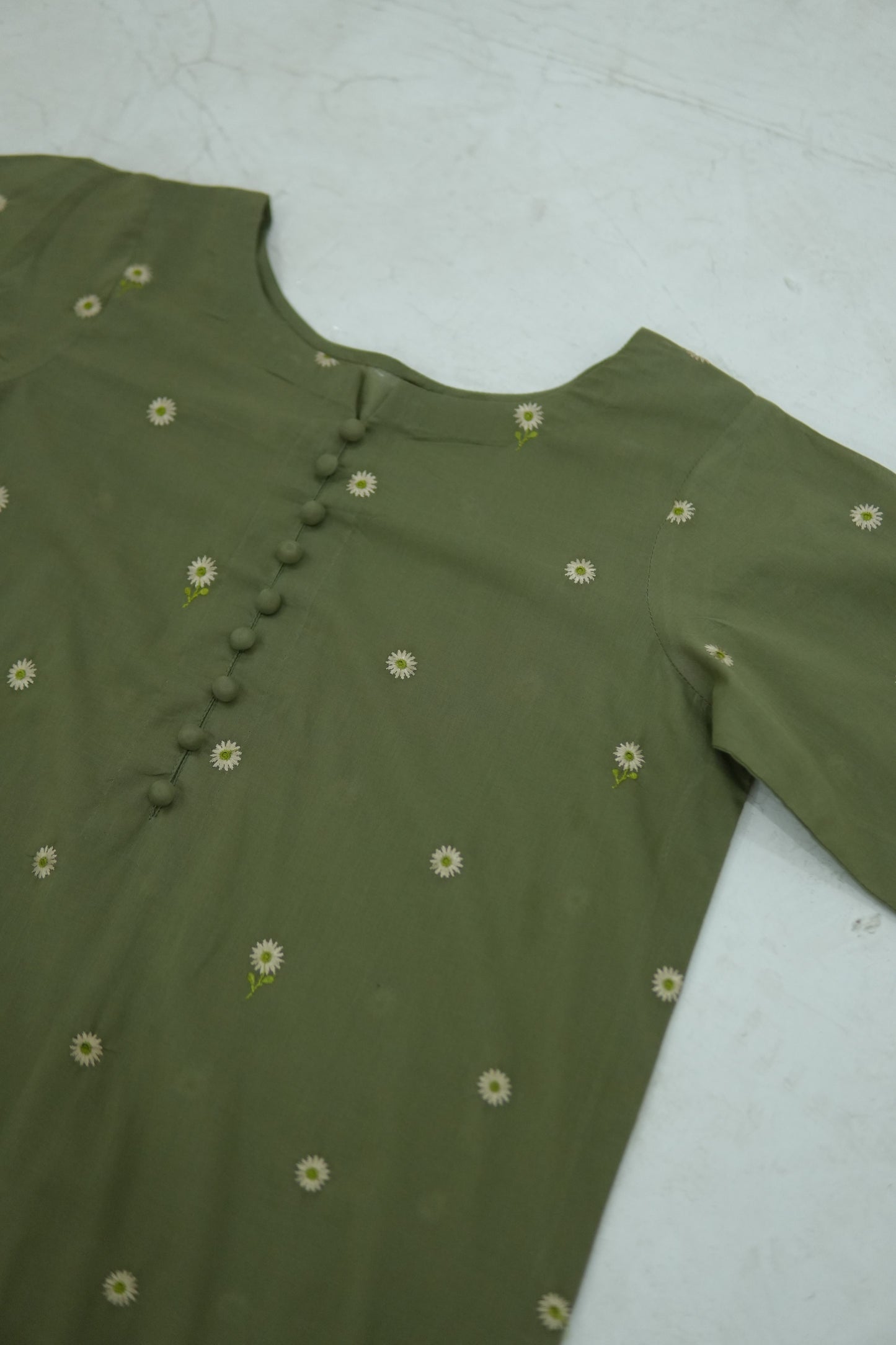 Daisy Embroidered
